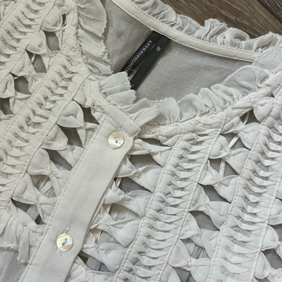 Like New By Anthropologie Long-Sleeve Twisted Latticework Blouse size XS - Picture 8 of 13